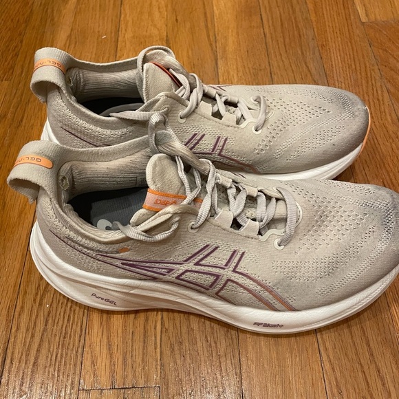 Asics Gel Nimbus 26 Beige and Purple Running Shoes - Picture 1 of 4